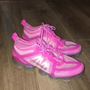 NIKE EUC PINK VAPORMAX SNEAKERS SIZE 9